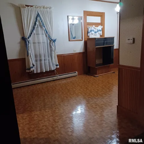 $174,900 | 1607 South Carbon Street, Marion, IL 62959