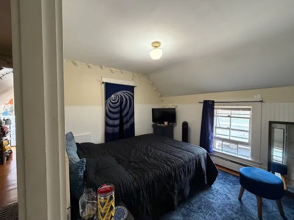 $350,000 | 30 Mohawk Trail, Greenfield, MA 01301