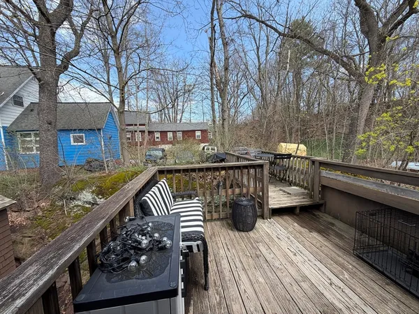 $350,000 | 30 Mohawk Trail, Greenfield, MA 01301