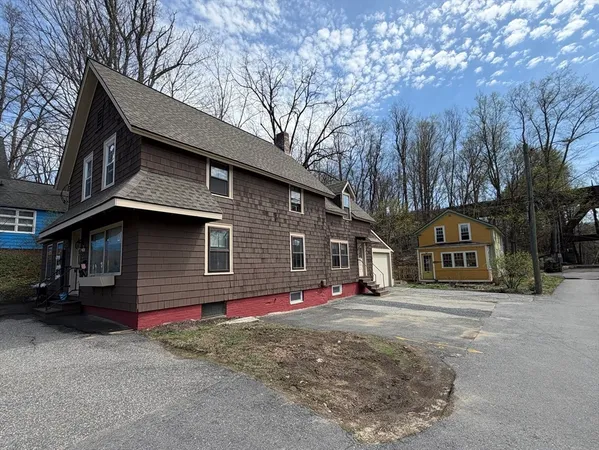 $350,000 | 30 Mohawk Trail, Greenfield, MA 01301