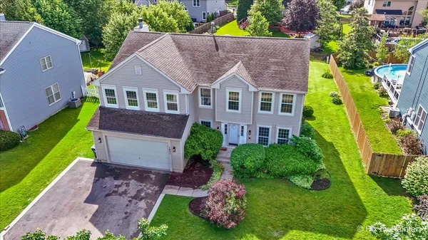 $574,900 | 1831 Haverford Drive, Algonquin, IL 60102