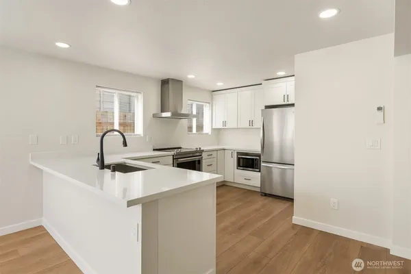 $3,250 | 2201 Northwest 64th Street, Unit C, Seattle, WA 98107