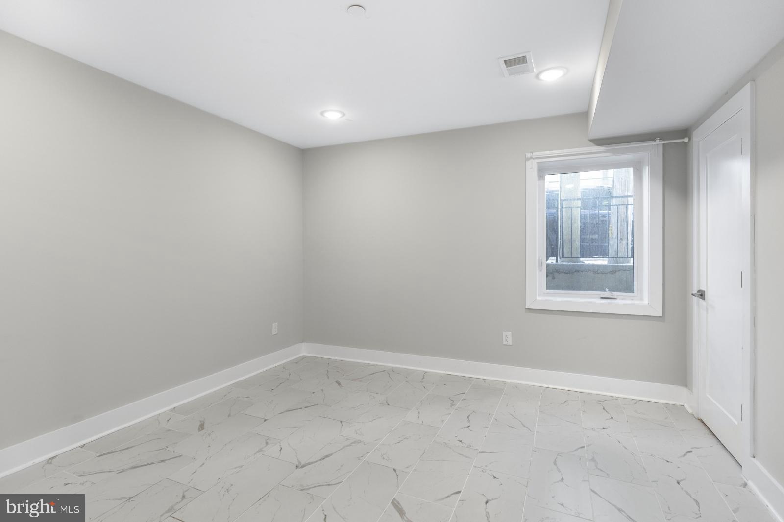 2333 Jasper Street, Unit A Philadelphia, PA 19125 - Photo 17 of 28