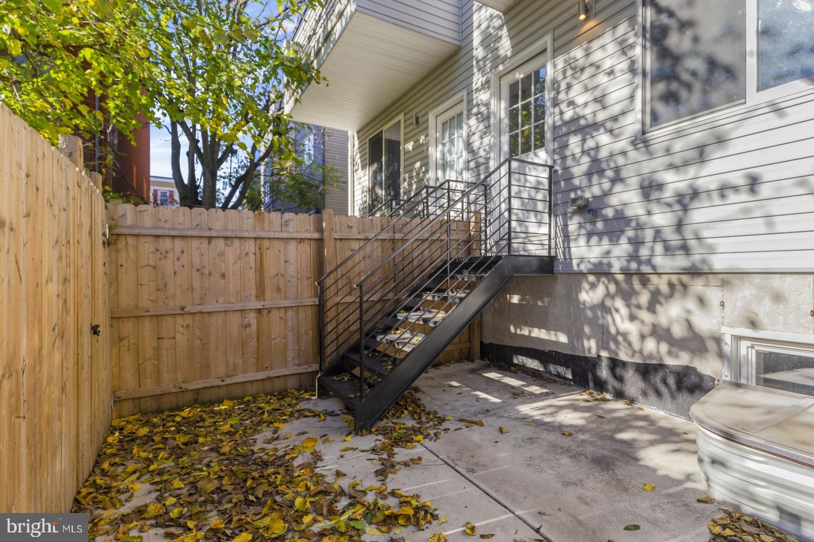 2333 Jasper Street, Unit A Philadelphia, PA 19125 - Photo 25 of 28