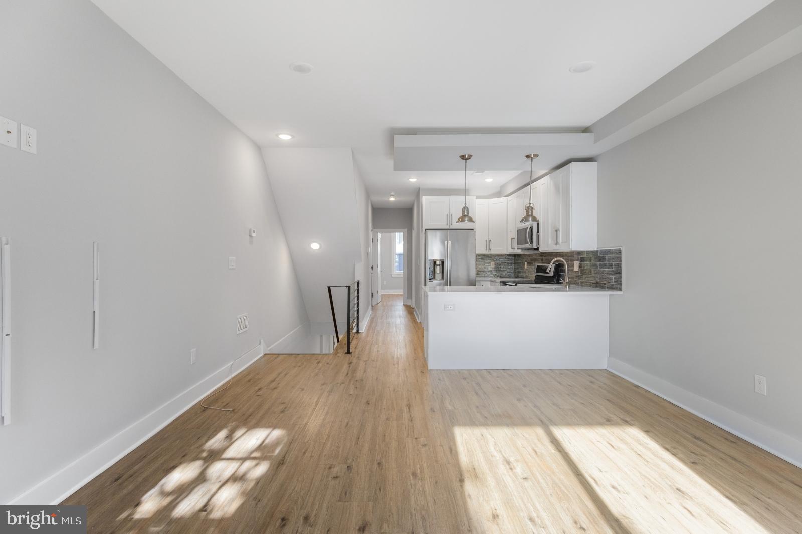 2333 Jasper Street, Unit A Philadelphia, PA 19125 - Photo 3 of 28