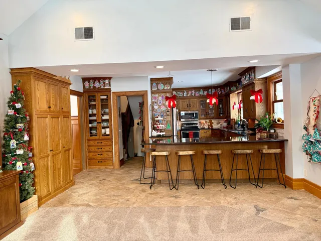 $480,000 | 411 Albion Avenue, Fairmont, MN 56031