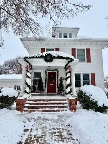 $480,000 | 411 Albion Avenue, Fairmont, MN 56031