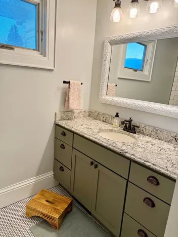 $450,000 | 411 Albion Avenue, Fairmont, MN 56031