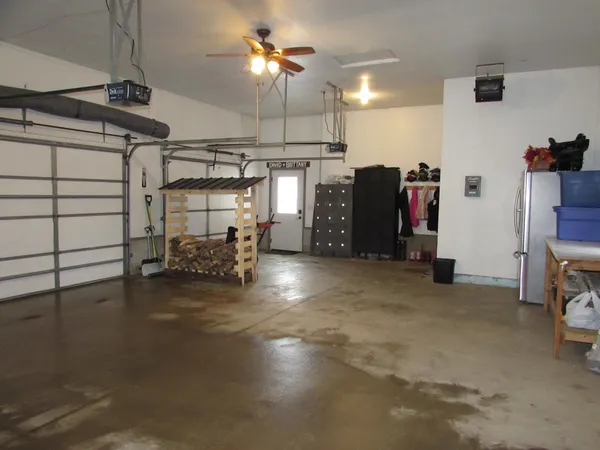 $425,000 | 411 Albion Avenue, Fairmont, MN 56031