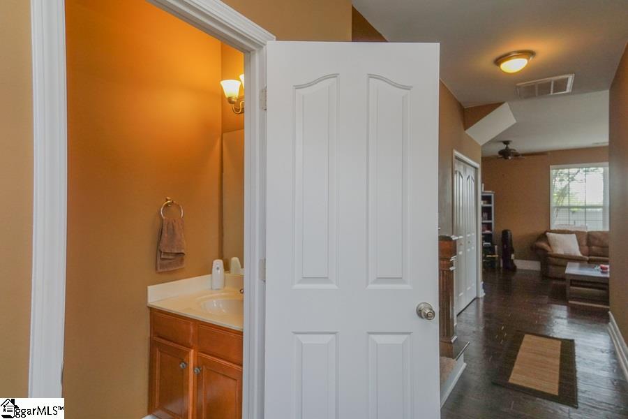 30 Swade Way Greer, SC 29650 - Photo 15 of 24 Gallery Image 15