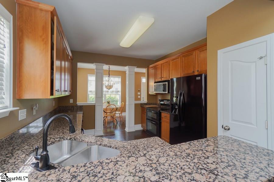 30 Swade Way Greer, SC 29650 - Photo 6 of 24 Gallery Image 6