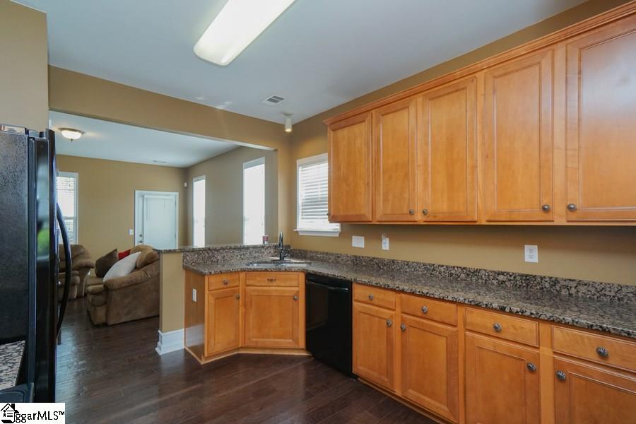 30 Swade Way Greer, SC 29650 - Photo 8 of 24 Gallery Image 8