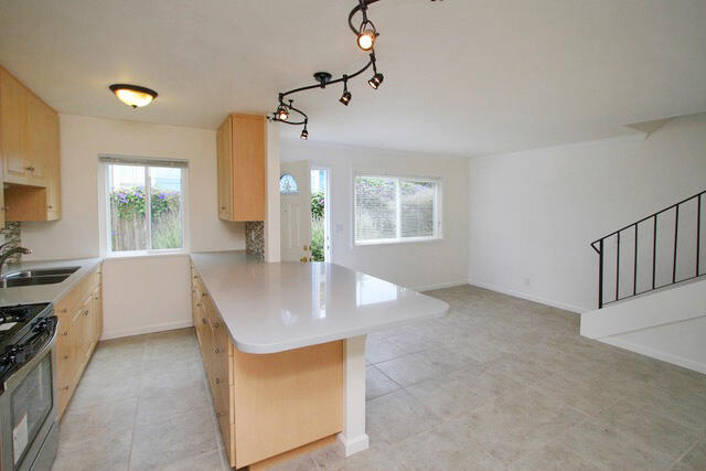 415 Rancheria Street Santa Barbara, CA 93101 - Photo 7 of 14 image