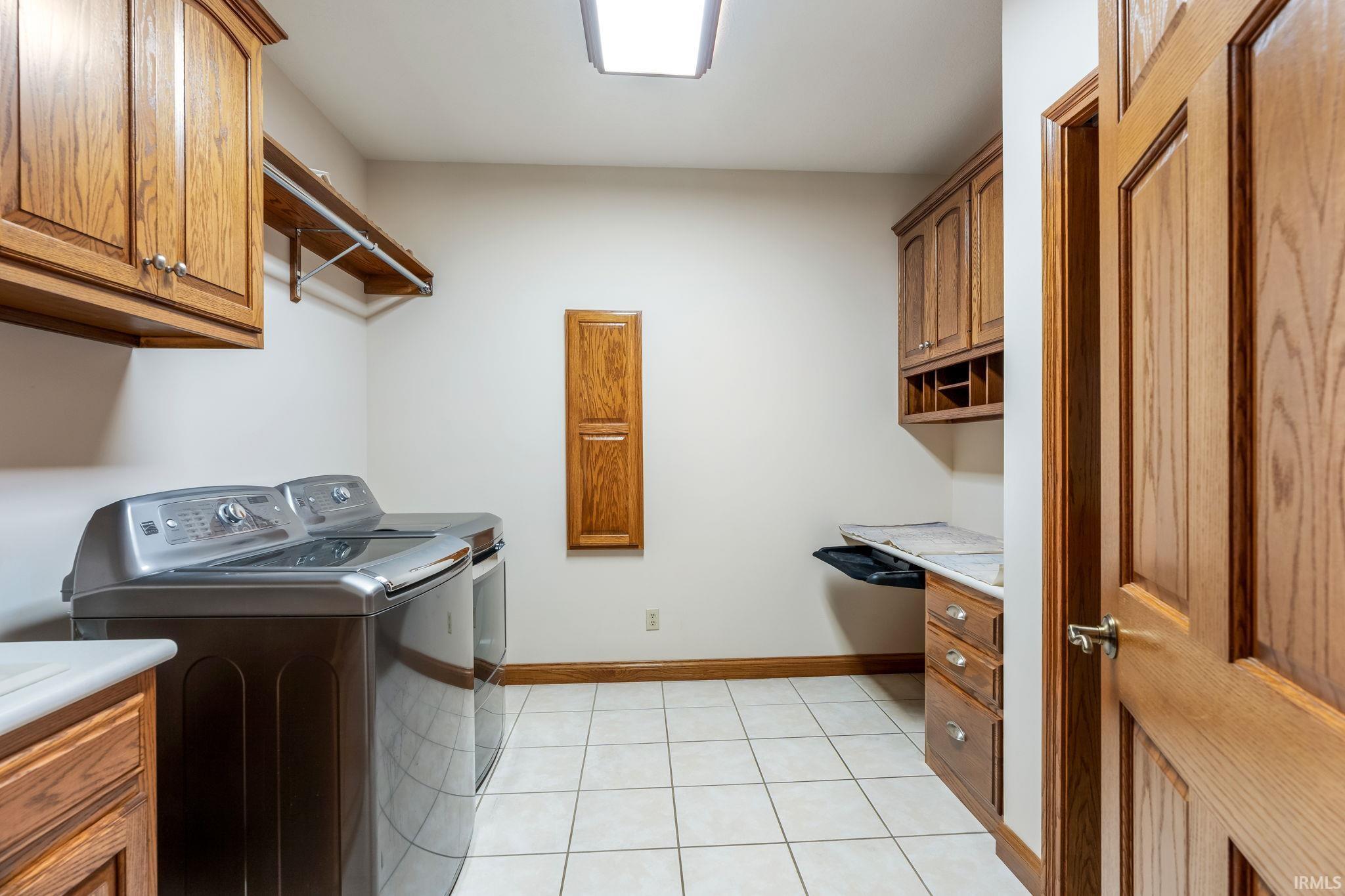 1702 Timber Valley Court Kokomo, IN 46902 - Photo 17 of 36