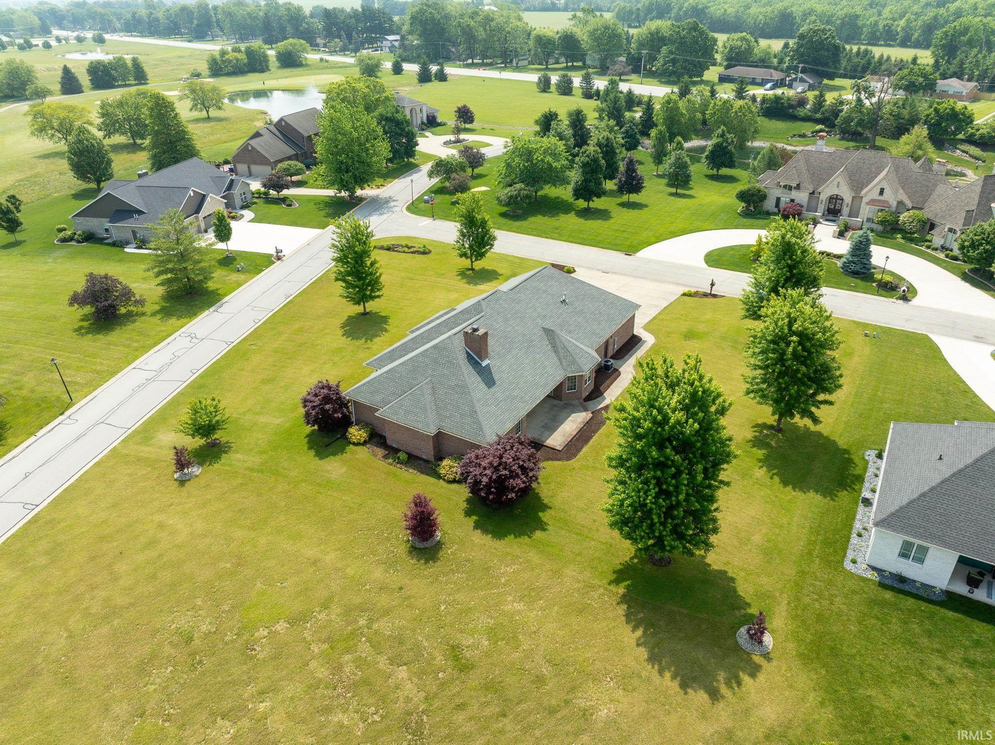 1702 Timber Valley Court Kokomo, IN 46902 - Photo 2 of 36