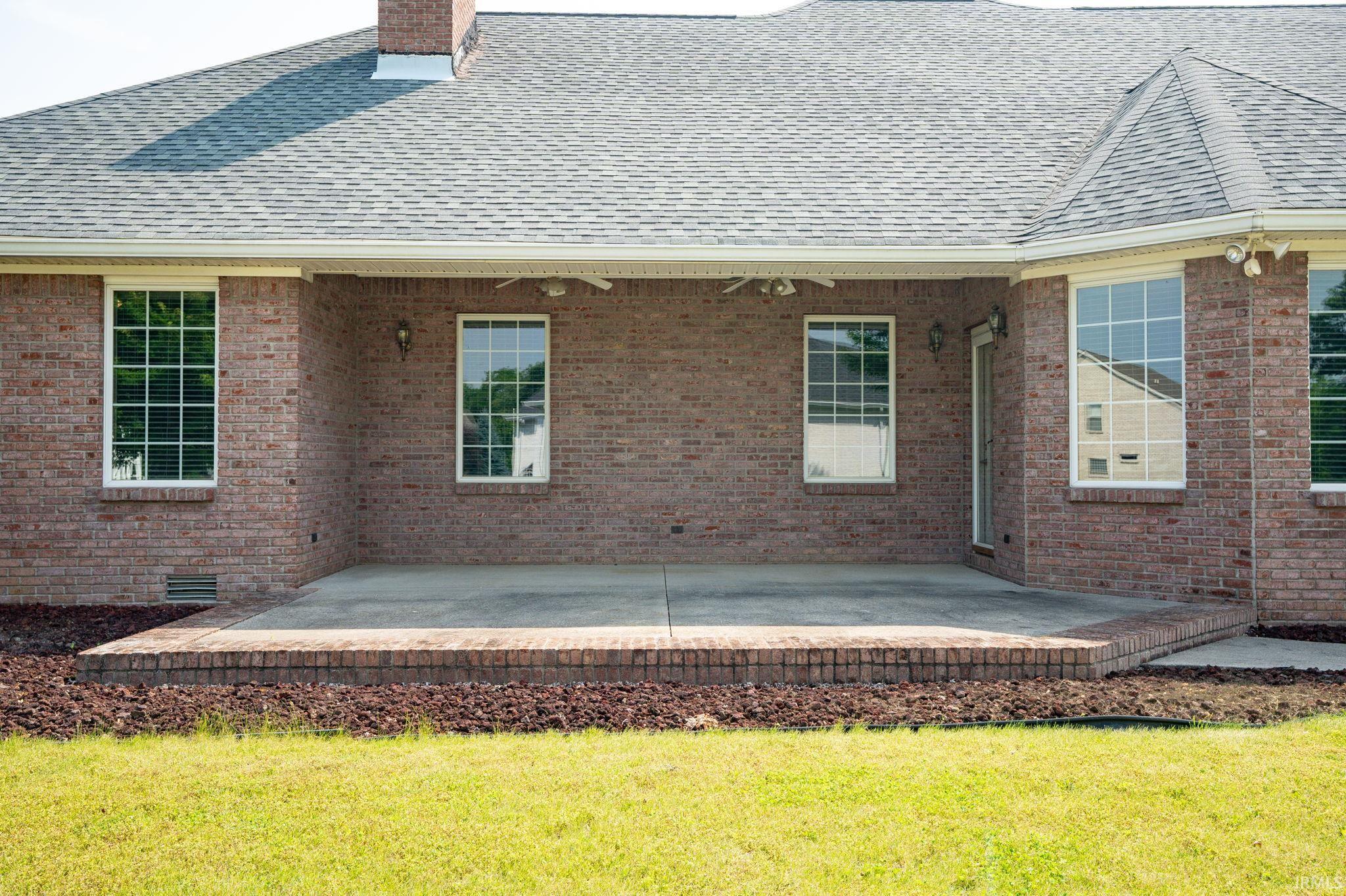 1702 Timber Valley Court Kokomo, IN 46902 - Photo 7 of 36