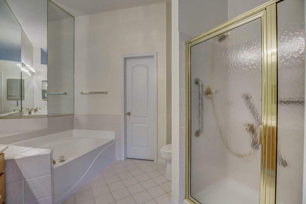 216 Misty Cove Way Cold Spring, KY 41076 - Photo 15 of 28 Gallery Image 15