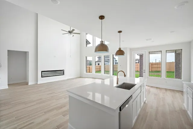 $614,925 | 132 Cloverton Crescent, Hutto, TX 78634