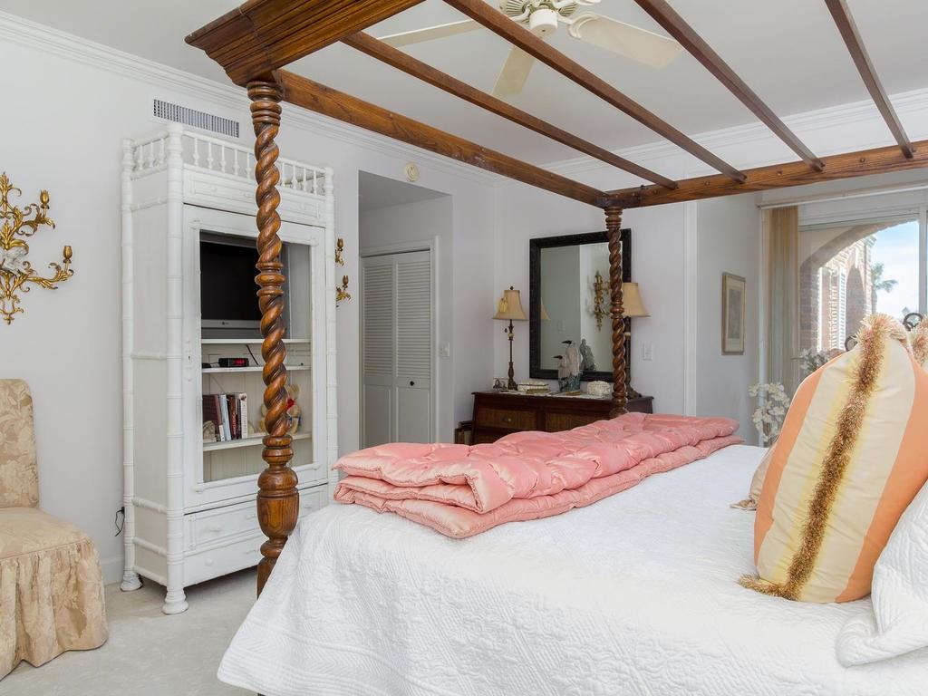 1060 Reef Road, Unit 104 Vero Beach, FL 32963 - Photo 26 of 36 Gallery Image 26