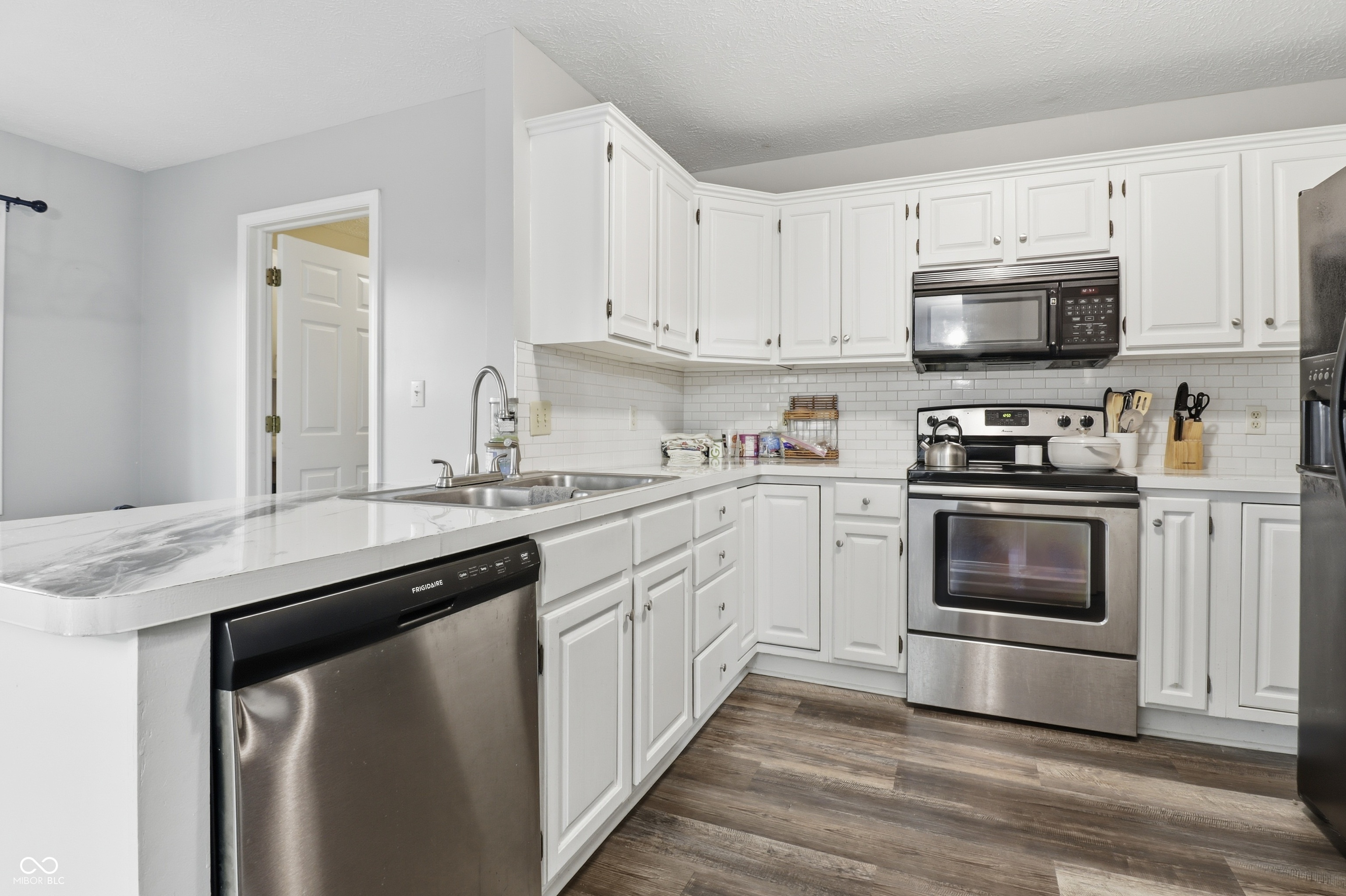 1208 Spring Mill Drive Avon, IN 46123 - Photo 11 of 23