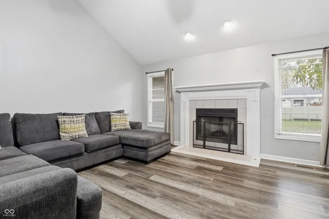 $320,000 | 1208 Spring Mill Drive, Avon, IN 46123