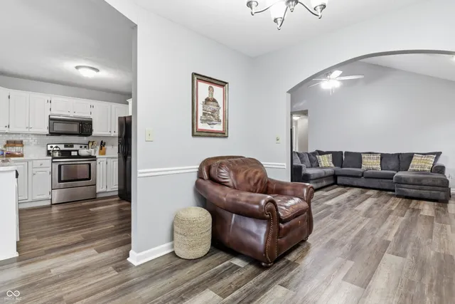 $320,000 | 1208 Spring Mill Drive, Avon, IN 46123