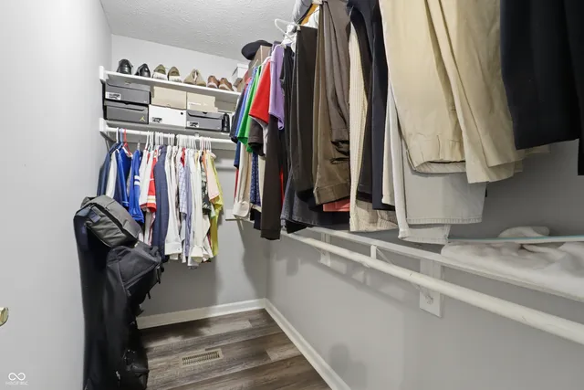 $320,000 | 1208 Spring Mill Drive, Avon, IN 46123