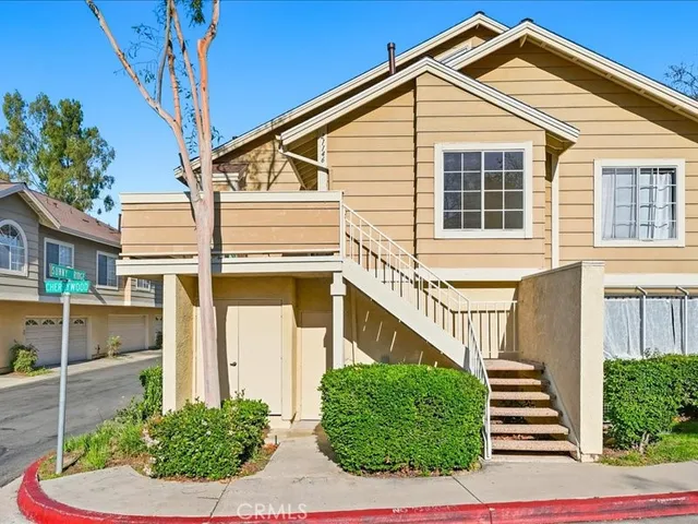 $715,000 | 21146 Sunny Ridge, Lake Forest, CA 92630