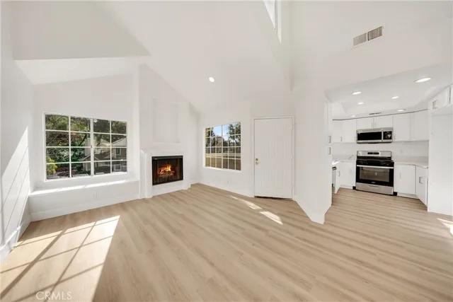 $715,000 | 21146 Sunny Ridge, Lake Forest, CA 92630