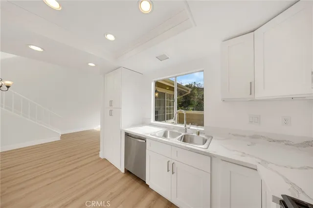 $715,000 | 21146 Sunny Ridge, Lake Forest, CA 92630