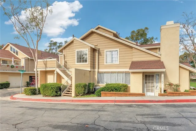 $715,000 | 21146 Sunny Ridge, Lake Forest, CA 92630