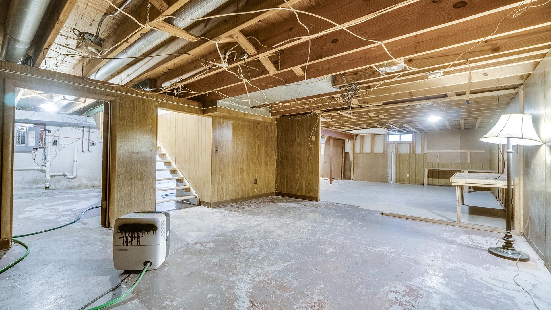 345 Irene Avenue Rochelle, IL 61068 - Photo 18 of 27 a view of a room with gym equipment