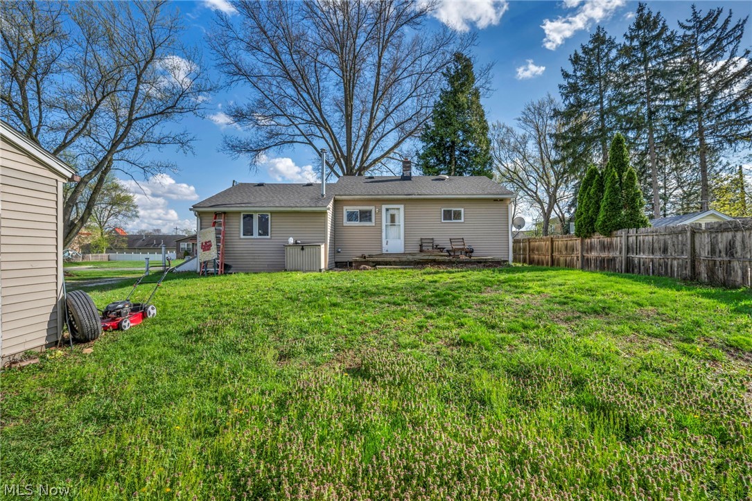 2727 McElwain Road Akron, OH 44312 - Photo 36 of 41