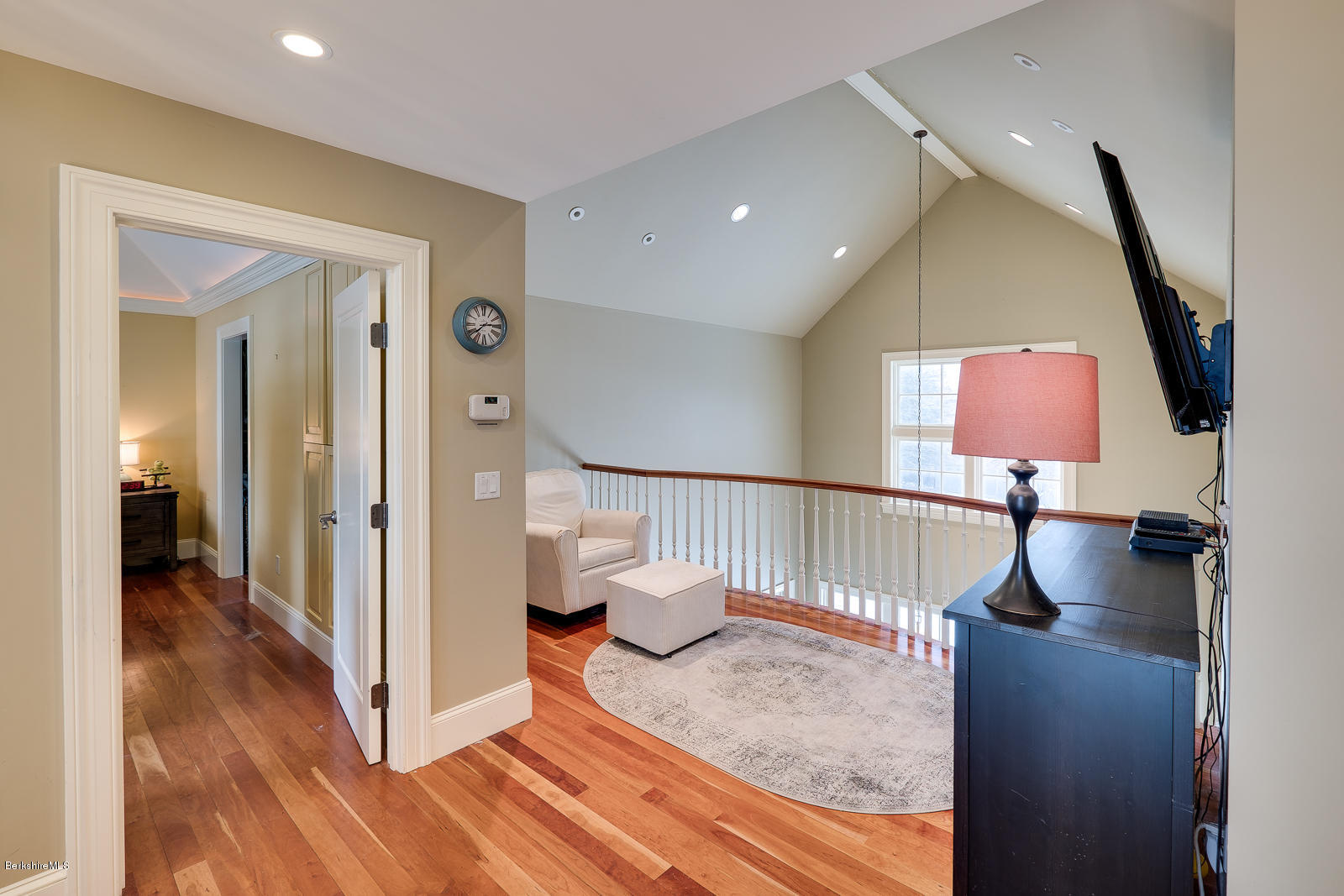 26 Stoney Ledge Road Williamstown, MA 01267 - Photo 13 of 50 Sitting area