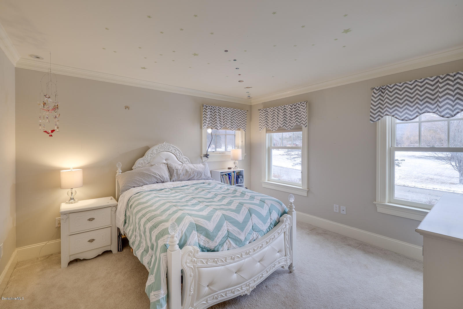 26 Stoney Ledge Road Williamstown, MA 01267 - Photo 17 of 50 Bedroom