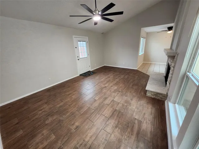 $265,000 | 713 Cain Drive, Lake Dallas, TX 75065