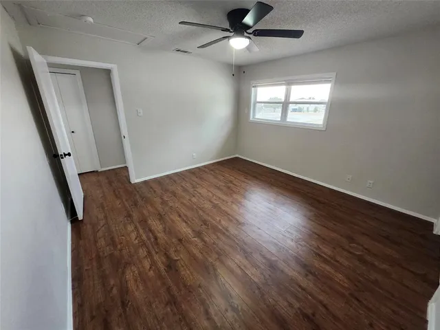 $265,000 | 713 Cain Drive, Lake Dallas, TX 75065