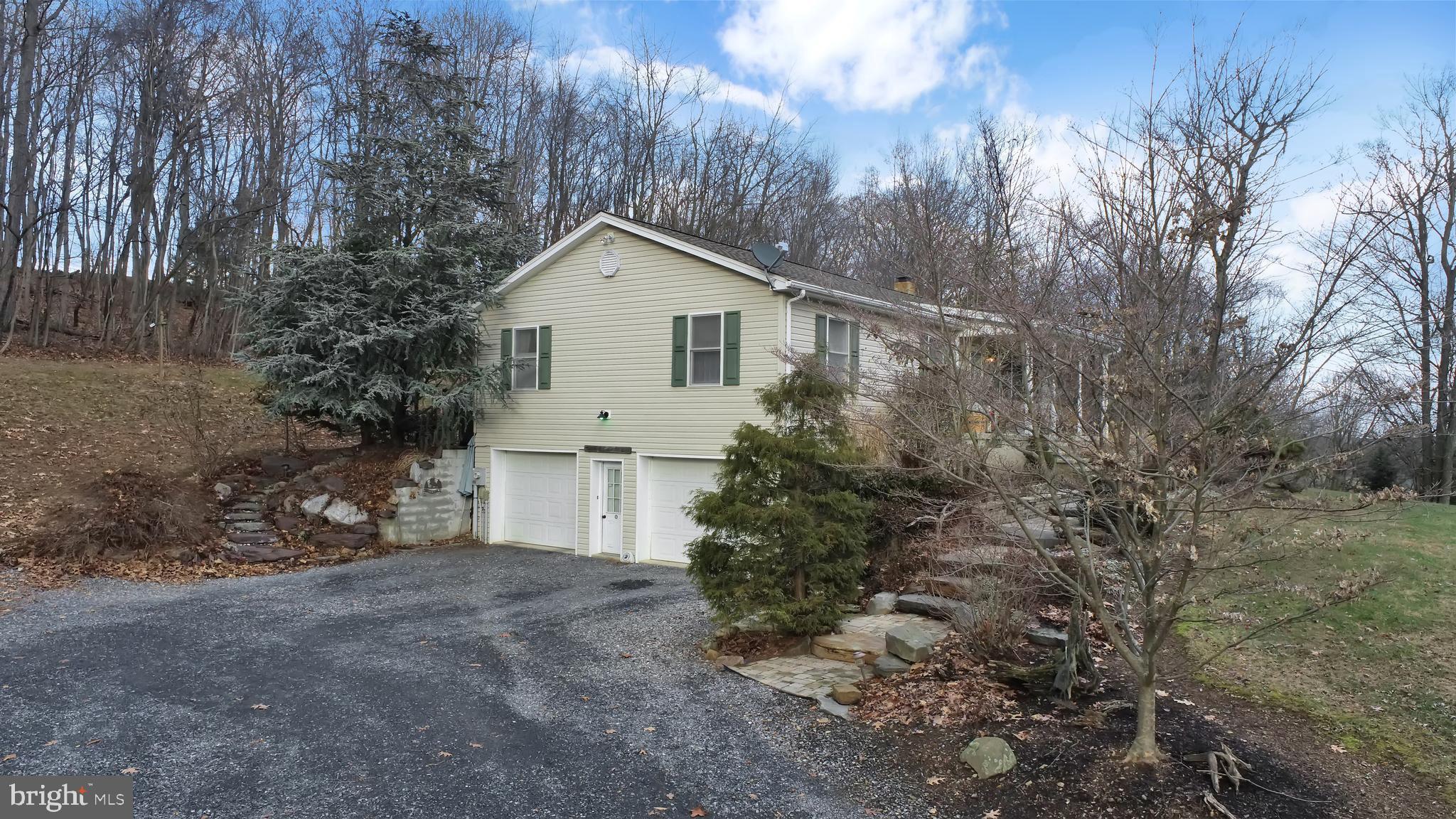 1354 Pisgah State Road Shermans Dale, PA 17090 - Photo 4 of 57