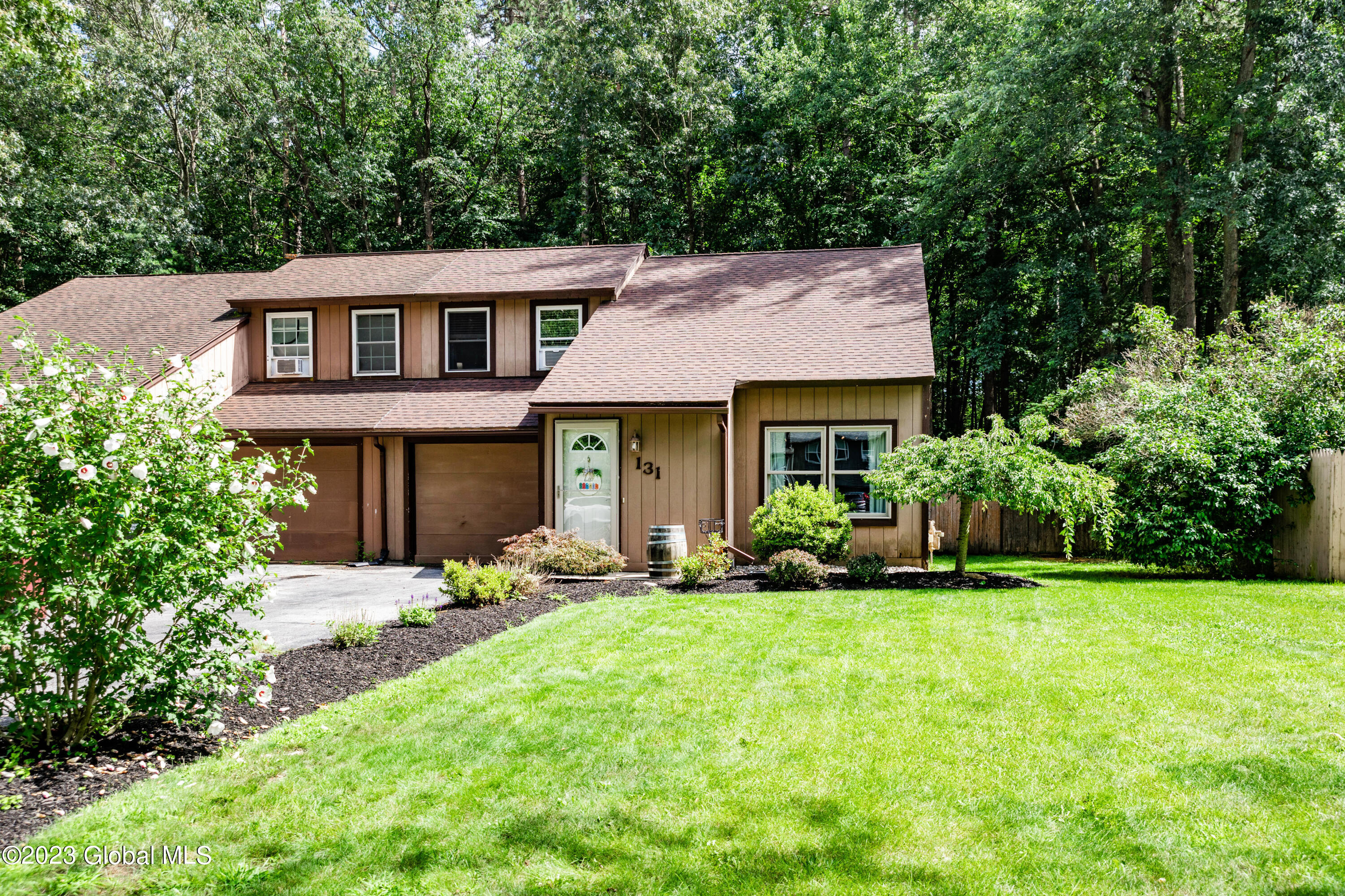 131 Arrow Wood Place Ballston Spa, NY 12020 - Photo 1 of 26