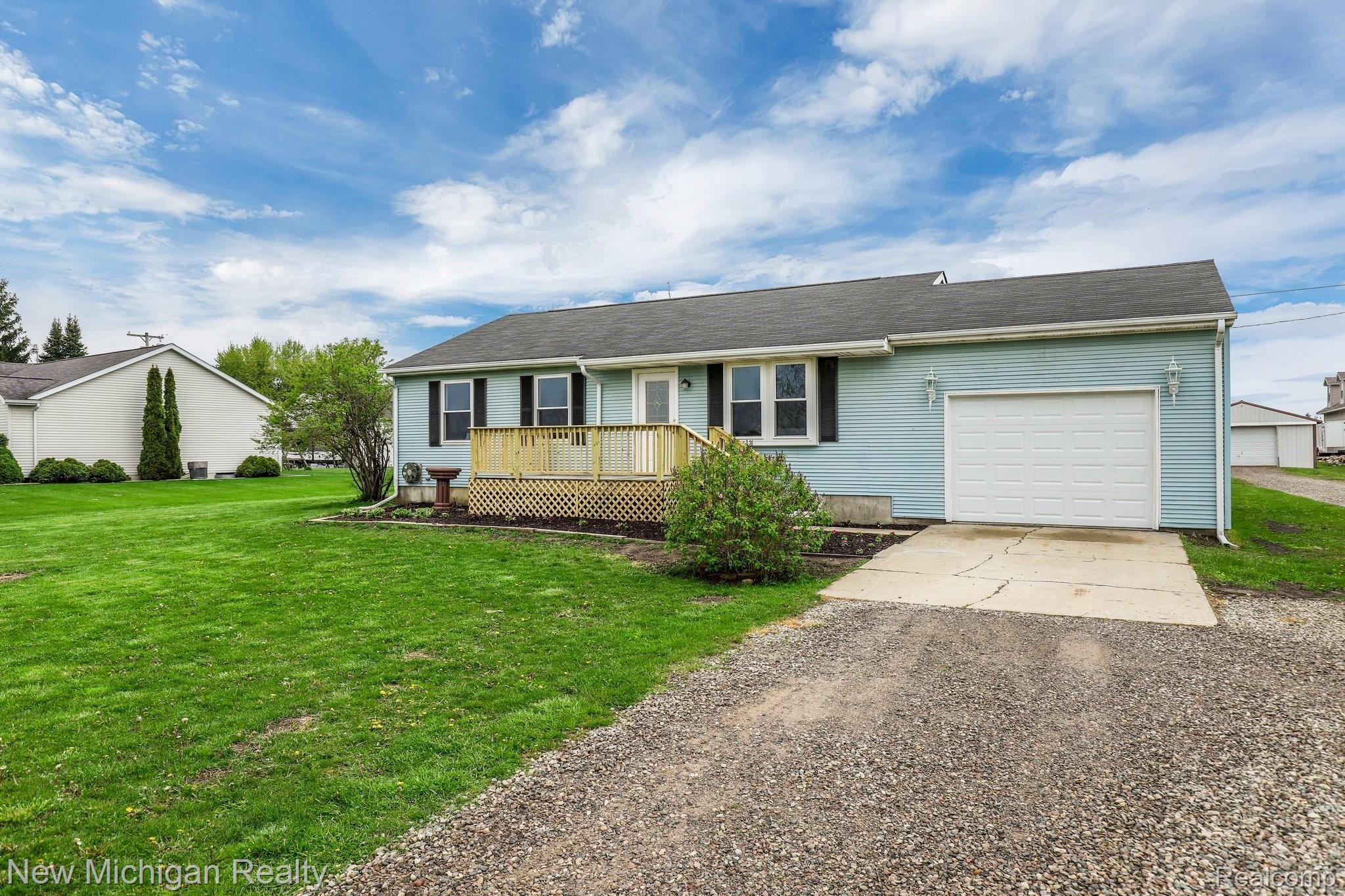 8462 Seymour Road Gaines, MI 48436 - Photo 33 of 33 8462+Seymour+Rd+Gaines-58-web.jpg