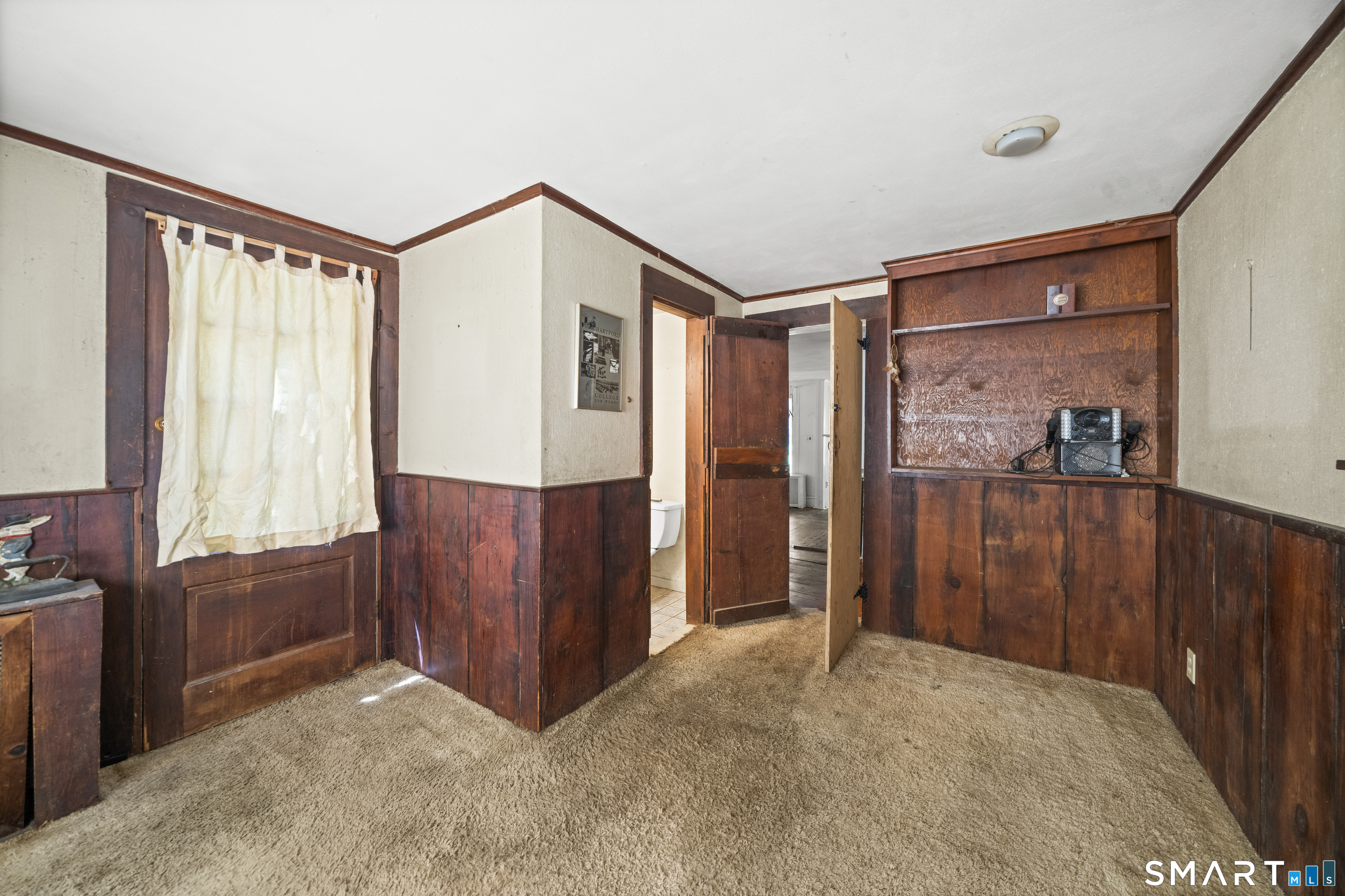 128 Terry's Plain Road Simsbury, CT 06070 - Photo 18 of 40