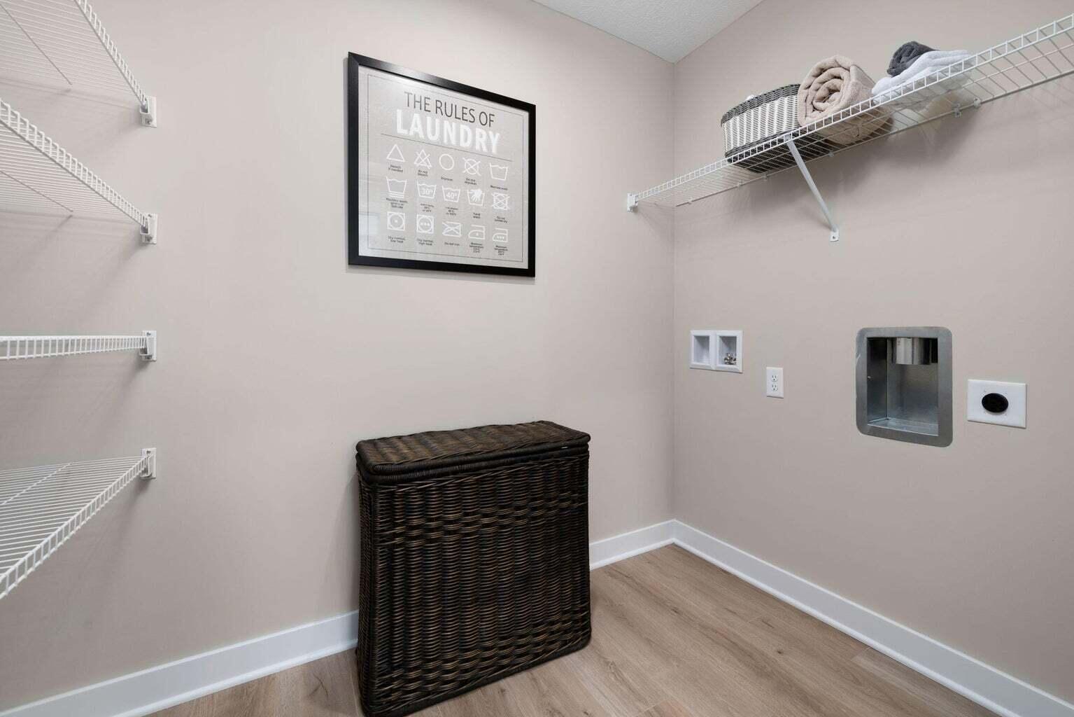 7243 Fairway Rdg Circle Salem, VA 24153 - Photo 14 of 14 a view of a hallway with entryway
