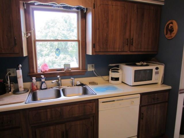 1200 F McGovern Road Houston, PA 15342 - Photo 8 of 25 Gallery Image 8