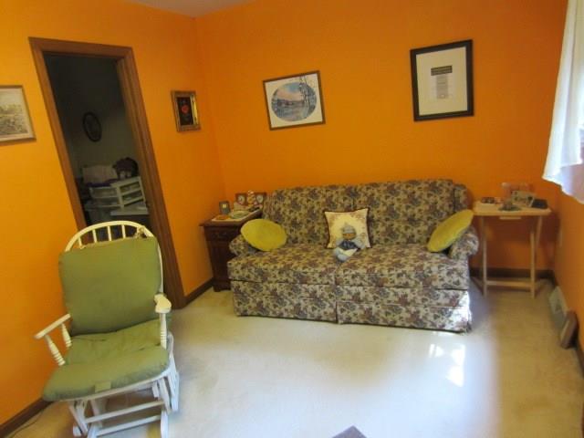 1200 F McGovern Road Houston, PA 15342 - Photo 9 of 25 Gallery Image 9