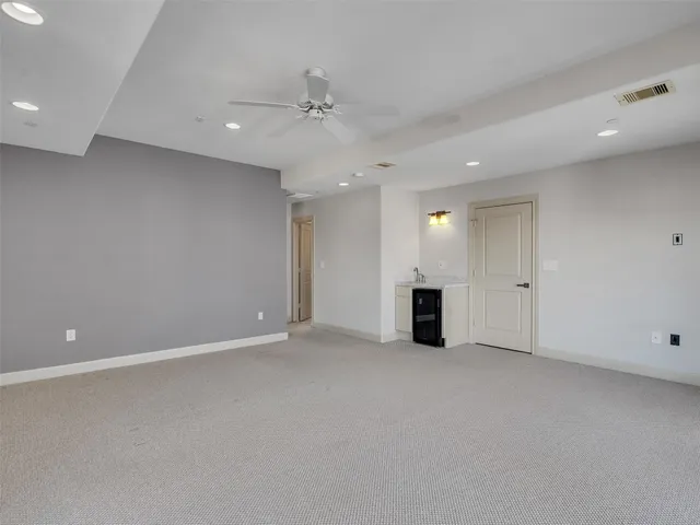 $3,400 | 1910 Summer Street, Unit C, Houston, TX 77007