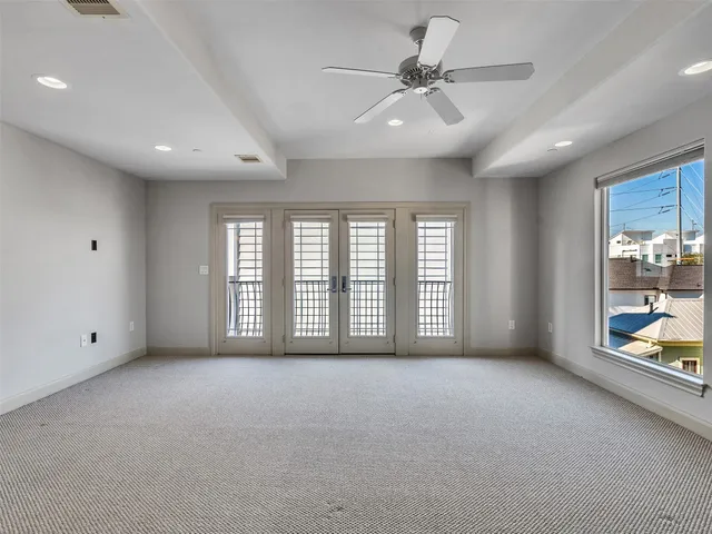 $3,400 | 1910 Summer Street, Unit C, Houston, TX 77007