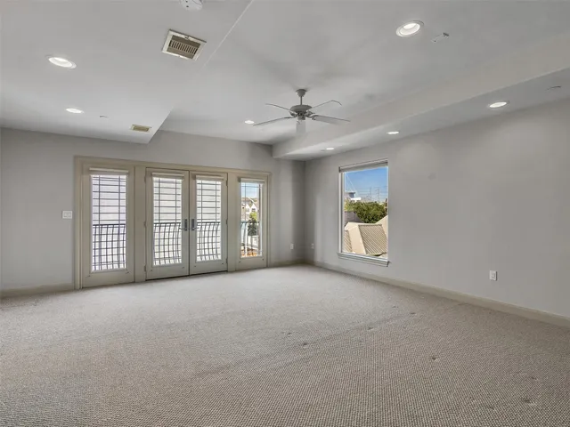 $3,400 | 1910 Summer Street, Unit C, Houston, TX 77007