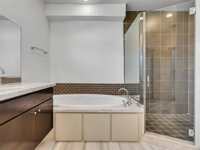 $3,400 | 1910 Summer Street, Unit C, Houston, TX 77007