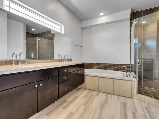 $3,400 | 1910 Summer Street, Unit C, Houston, TX 77007