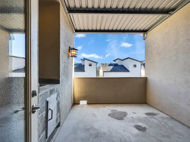 $3,400 | 1910 Summer Street, Unit C, Houston, TX 77007